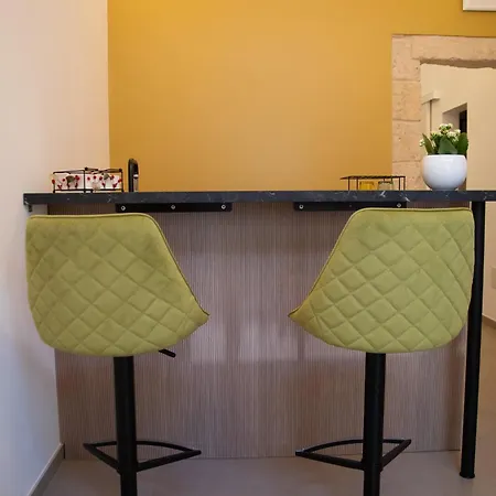 Semesterbostad Adele *