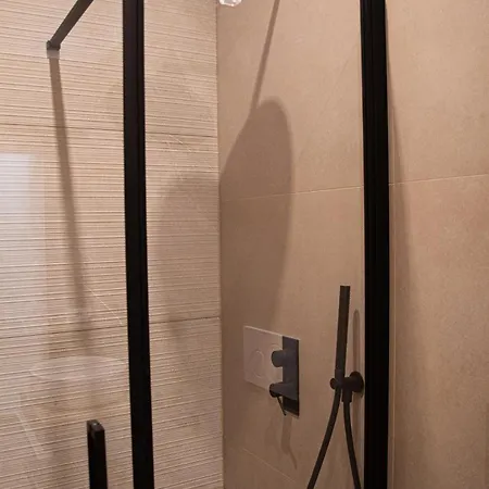 Semesterbostad Adele *